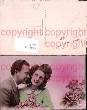 Bild des Verkufers fr 501126,Paar Liebe Verliebter Blick Rosen Blumen zum Verkauf von Versandhandel Lehenbauer