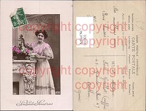 Seller image for 431822,Frau b. Kamin stehend Pakete Briefe for sale by Versandhandel Lehenbauer