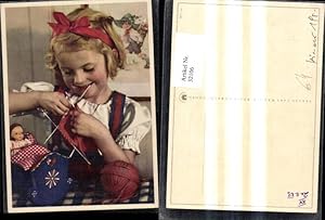 Bild des Verkufers fr 32106,Kind Mdchen strickt Puppen Puppenbett Wolle Stricknadeln Spielzeug zum Verkauf von Versandhandel Lehenbauer