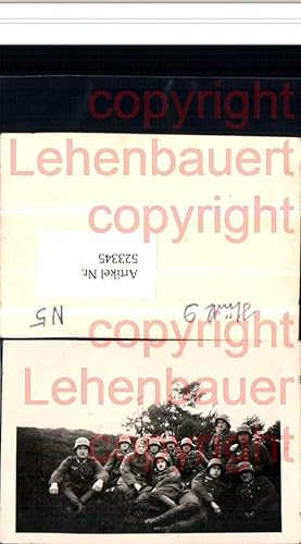 Bild des Verkufers fr 523345,Foto WW2 Wehrmacht Soldat Gefechtsmontur Stahlhelm Helm Offizier zum Verkauf von Versandhandel Lehenbauer