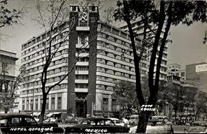 Bild des Verkufers fr Ansichtskarte / Postkarte Mexiko Stadt, Hotel Reforma, Auenansicht von der Strae, Autos zum Verkauf von akpool GmbH