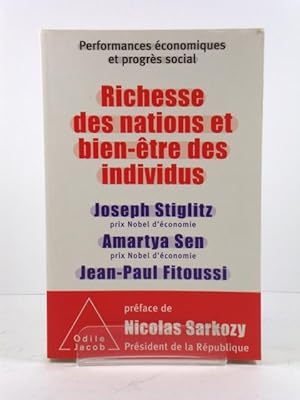 Immagine del venditore per Richesse Des Nations et Bien-Etre Des Individus (Performances Economiques et ProgrEs Social) venduto da PsychoBabel & Skoob Books