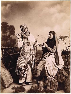 Photograph Egypt Two girls in traditional costume Large vintage albumen photo 1870c