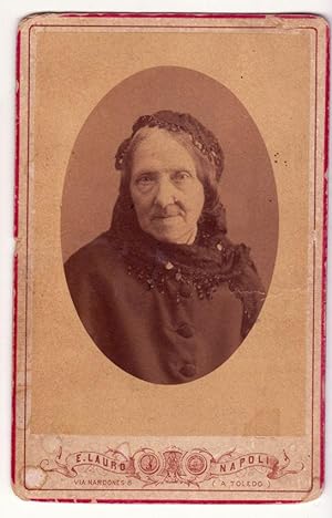 Cabinet margherita size Old woman Original albumen photo Naple 1890c E. Lauro V6