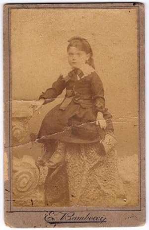 Carte de visite Bari Portrait of a little girl with a cute handbag Photo Bambocci 1890c S695