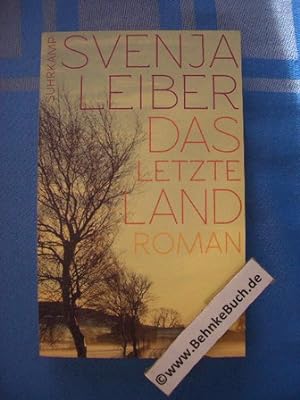 Bild des Verkäufers für Das letzte Land : Roman. Suhrkamp-Taschenbuch ; 4576 zum Verkauf von Antiquariat BehnkeBuch
