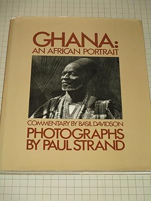 Imagen del vendedor de Ghana: An African Portrait (Paul Strand Photographs) a la venta por rareviewbooks