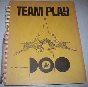 Bild des Verkufers fr Team Play Polo Manual zum Verkauf von Easy Chair Books