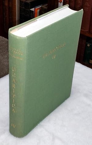 Imagen del vendedor de Ugaritica IV: Decouvertes Des XVIIIe et XIXe Campagnes 1954-1955 Fondements Prehistoriques D'Ugarit et Nouveaux Sondages Etudes Anthropologiques Poteries Grecques et Monnaies Islamiques De Ras Shamra et Environs a la venta por Lloyd Zimmer, Books and Maps