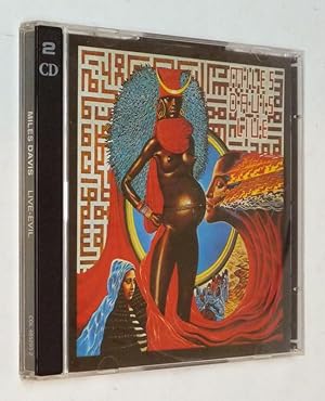 Bild des Verkufers fr Miles Davis - Live-Evil (2 CD) zum Verkauf von Abraxas-libris
