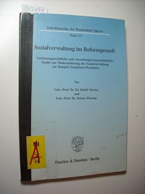 Imagen del vendedor de Sozialverwaltung im Reformproze : verfassungsrechtliche und verwaltungswissenschaftliche Studie zur Modernisierung der Sozialverwaltung am Beispiel Nordrhein-Westfalens a la venta por Gebrauchtbcherlogistik  H.J. Lauterbach