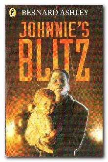 Bild des Verkufers fr Johnnie's Blitz zum Verkauf von Darkwood Online T/A BooksinBulgaria