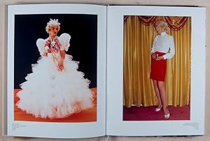 Seller image for Visionaire 22: Chic for sale by ERIC CHAIM KLINE, BOOKSELLER (ABAA ILAB)