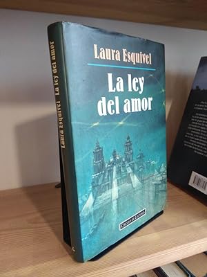 Bild des Verkufers fr La ley del amor zum Verkauf von Libros Antuano