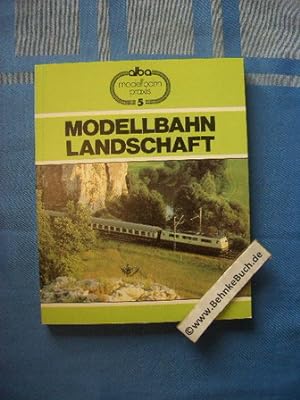 Immagine del venditore per Modellbahn-Landschaft Viele Praktische Tips fr Planung und Gestaltung. venduto da Antiquariat BehnkeBuch
