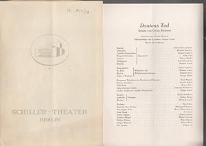 Image du vendeur pour Dantond Tod. Spielzeit 1955 / 1956, Heft 56. Programmheft des SchillerTheaters Berlin. Insz.: Erwin Piscator. - Bhnenbilder und Kostme: Caspar Neher. - Darsteller: Hans-Dieter Zeidler, Eduard Wandrey, Erich Schellow, Hildegard Baum, Klaus Kammer, Helga Roloff, Werner Peters u. a. mis en vente par Antiquariat Carl Wegner