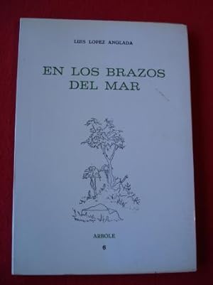 Seller image for En los brazos del mar for sale by GALLAECIA LIBROS