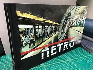 Imagen del vendedor de METRO : Photographic Elevationsof Selected Paris Metro Stations a la venta por Gibbs Books