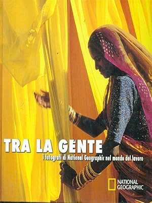 Seller image for Tra la gente for sale by Librodifaccia