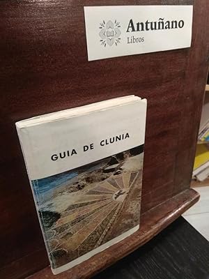 Imagen del vendedor de Gua de Clunia a la venta por Libros Antuano