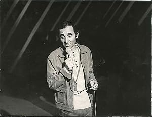 Charles Aznavour Singing