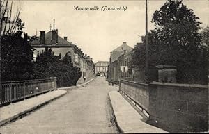 Ansichtskarte / Postkarte Warmeriville Marne, Straßenpartie im Ort, Häuser, Brücke