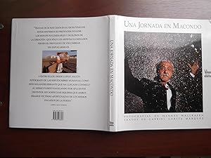 Seller image for Una Jornada En Macondo for sale by Libreria Babel