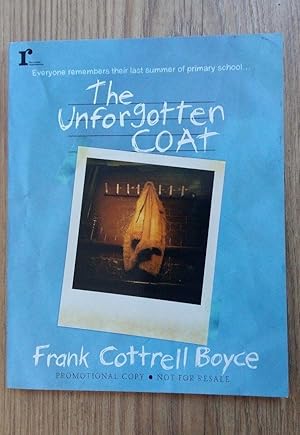 Seller image for THE UNFORGOTTEN COAT for sale by Happyfish Books