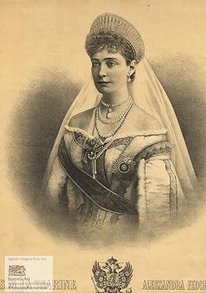 Aleksandra Fedorovna S.M. La Tsarine. Halbfigur im Kleid mit Schärpe, Perlenkette, Orden und Schl...