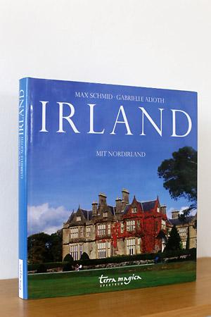 Imagen del vendedor de Irland mit Nordirland a la venta por AMSELBEIN - Antiquariat und Neubuch