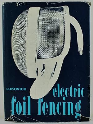 Image du vendeur pour Electric Foil Fencing 1st English Edition mis en vente par Gotcha By The Books