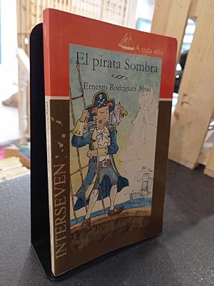 Imagen del vendedor de El pirata sombra a la venta por Libros Antuano