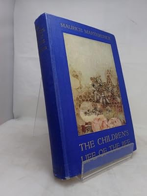 Seller image for The Children's Life of the Bee for sale by YattonBookShop PBFA