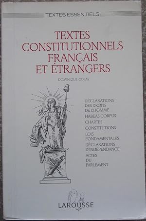 Imagen del vendedor de Textes constitutionnels franais et trangers a la venta por Librairie les mains dans les poches