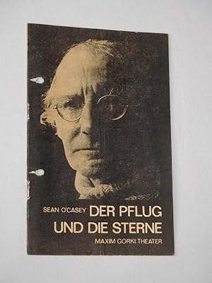 Seller image for Programmheft 1 Maxim Gorki Theater Berlin 1983/84. DER PFLUG DER STERNE von O'Casey. Insz.: Rolf Winkelgrund, Ausstattung: Henning Schaller, Musik: Fritz Grabner. Mit Uwe Kockisch, Ruth Reinecke, Albert Hetterle, Jrg Gudzuhn, Anne-Else Paetzold, Monika Lennartz, Ellen Schaller, Klaus Manchen, Matthias Freihof, Hilmar Baumann for sale by Fast alles Theater! Antiquariat fr die darstellenden Knste