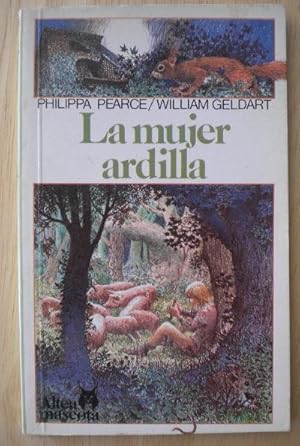 Seller image for La mujer ardilla. Traduccin de Vicente Cazcarra for sale by Librera Reencuentro