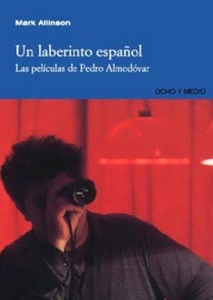 Seller image for Un laberinto espaol. Las pelculas de Pedro Almodvar. Traduccin: Juan Carlos Frugone for sale by Librera Reencuentro