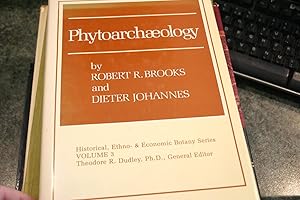 Imagen del vendedor de Phytoarchaelology (Historical, Ethno- & Economic Botany Series, Vol 3) a la venta por SGOIS
