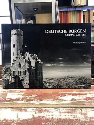 Deutsche Burgen = German castles. Wolfgang Mothes. Mit Texten von Hans-J. Aubert. [Transl.: Globa...