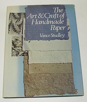 Immagine del venditore per The Art and Craft of Handmade Paper venduto da David Bunnett Books