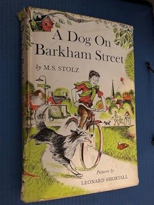 Imagen del vendedor de Dog on Barkham Street a la venta por Ocean Tango Books