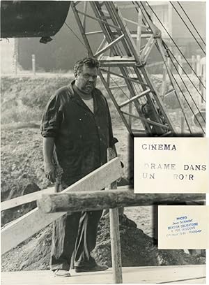 Imagen del vendedor de Crack in the Mirror (Original double weight photograph of Orson Welles from the set of the 1960 film) a la venta por Royal Books, Inc., ABAA