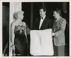 Immagine del venditore per The Lady from Shanghai (Original photograph of Orson Welles and Rita Hayworth from the set of the 1947 film) venduto da Royal Books, Inc., ABAA