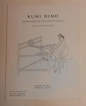 Imagen del vendedor de Kumi Himo - Techniques of Japanese Plaiting a la venta por David Bunnett Books