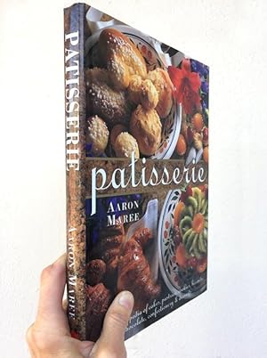 Image du vendeur pour Patisserie: An Encyclopedia of Cakes, Pastries, Cookies, Biscuits, Chocolate, Confectionery & Desserts mis en vente par cookbookjj