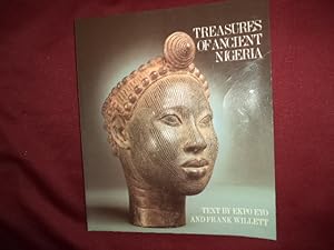 Immagine del venditore per Treasures of Ancient Nigeria. venduto da BookMine