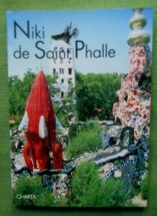 Bild des Verkufers fr Niki de Saint Phalle. The Tarot Gardens. zum Verkauf von Versandantiquariat Sabine Varma