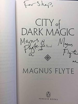 Seller image for CITY OF DARK MAGIC. for sale by Bookfever, IOBA  (Volk & Iiams)