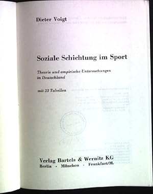 Seller image for Soziale Schichtung im Sport: Theorie und empirische Untersuchungen in Deutschland. Sportsoziologische Arbeiten ; Bd. 1 for sale by books4less (Versandantiquariat Petra Gros GmbH & Co. KG)