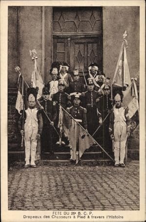 Ansichtskarte / Postkarte Fête du 26e BCP, Drapeaux des Chasseurs à Pied à travers l'Histoire
